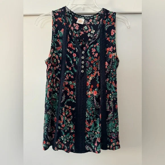 Bila Floral Navy Blue Lace Sleeveless Top Size M - Picture 1 of 11